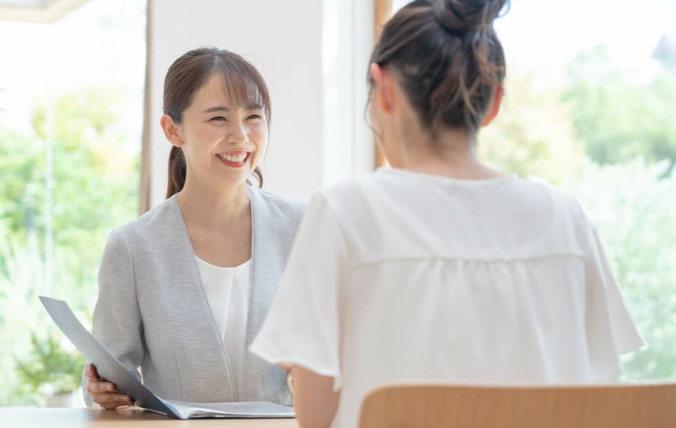 まずは無料カウンセリングへ